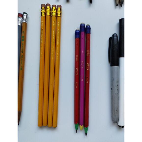 Lot of 100 Pencils - Pens - Paint Pens - Erasers - Mechanical Pencils - Picture 4 of 11